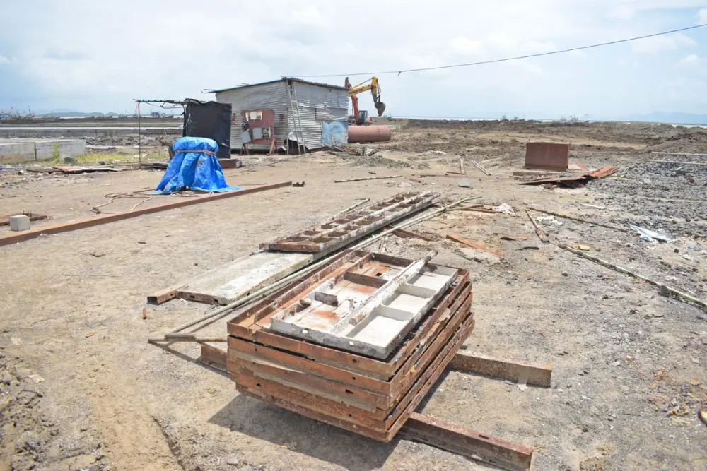 Construction site cleanup needing a large roll off dumpster in New Braunfels
